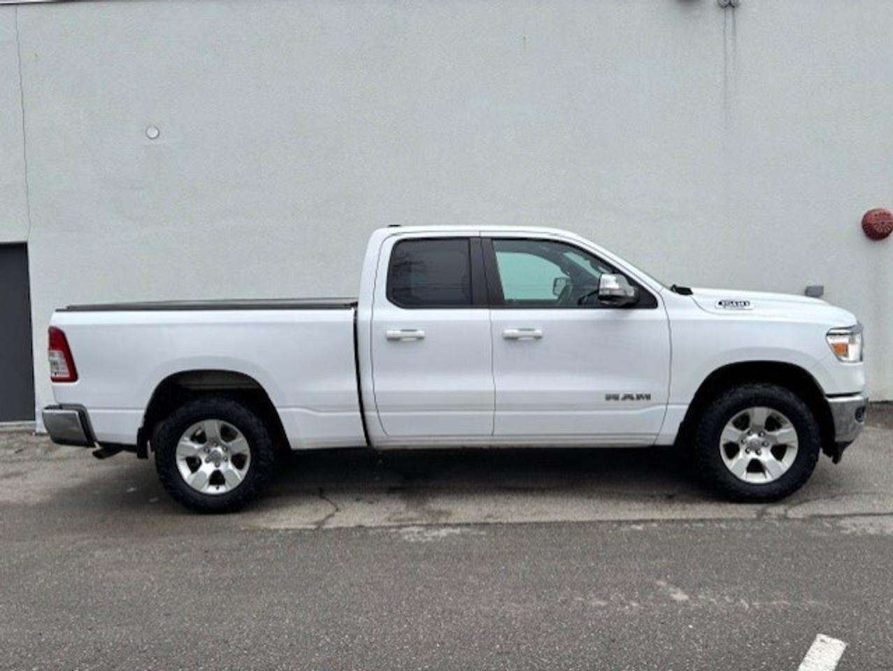 2021 RAM 1500 BIG HORN 4X4 *1 OWNER-NO ACCIDENTS-TONNEAU-CAMERA* Photo