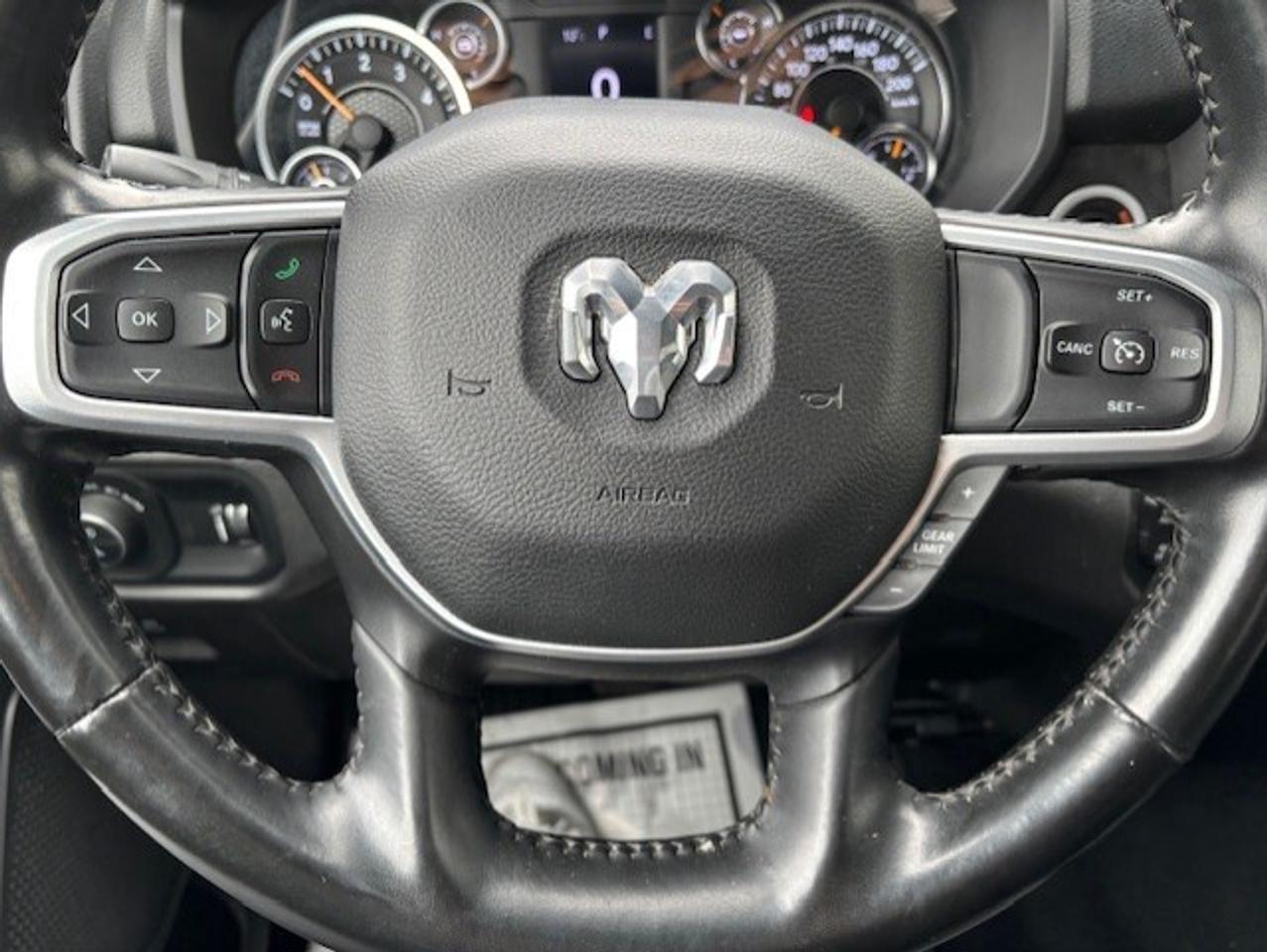 2021 RAM 1500 BIG HORN 4X4 *1 OWNER-NO ACCIDENTS-TONNEAU-CAMERA* Photo