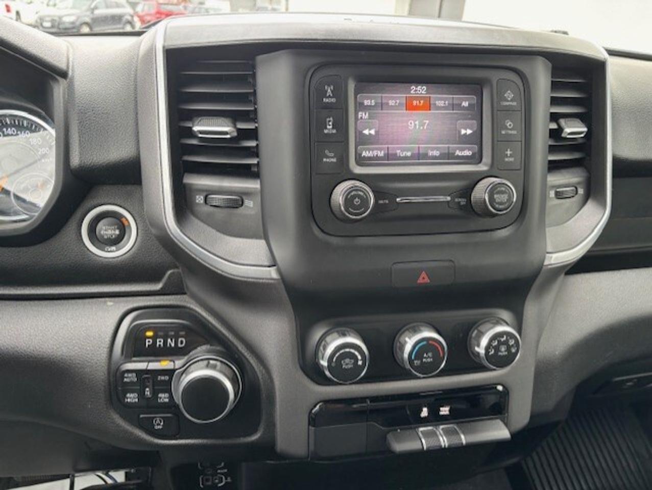 2021 RAM 1500 BIG HORN 4X4 *1 OWNER-NO ACCIDENTS-TONNEAU-CAMERA* Photo