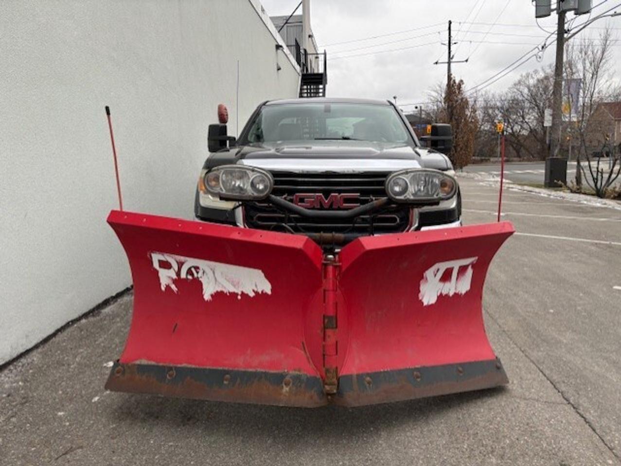 2015 GMC SIERRA 2500HD 4WD **BOSS V SNOW PLOW-DOUBLE CAB-LONG BOX** Photo