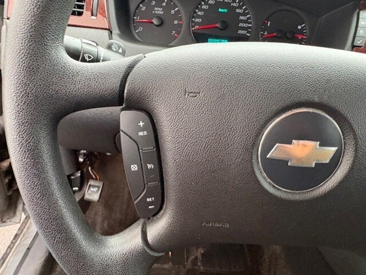 2007 Chevrolet Impala LS V6 **ONLY 75,000KM-SENIOR DRIVEN-CERTIFIED** Photo