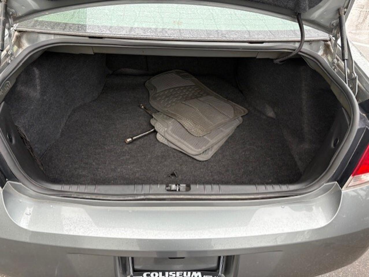 2007 Chevrolet Impala LS V6 **ONLY 75,000KM-SENIOR DRIVEN-CERTIFIED** Photo