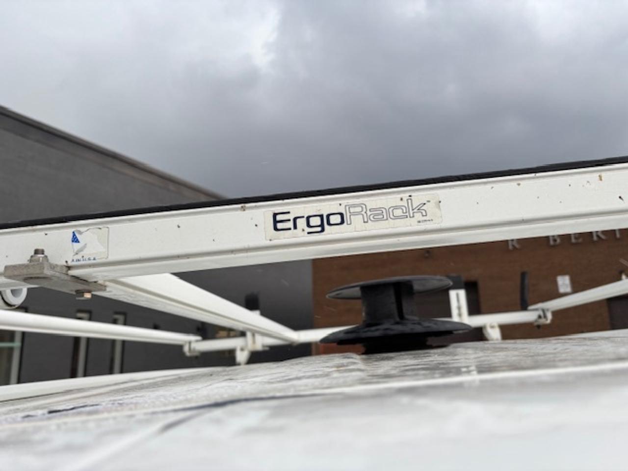 2015 Chevrolet City Express LT LADDER RACKS-DIVIDER-SHELVES-WINTER/SUMMER TIRE Photo