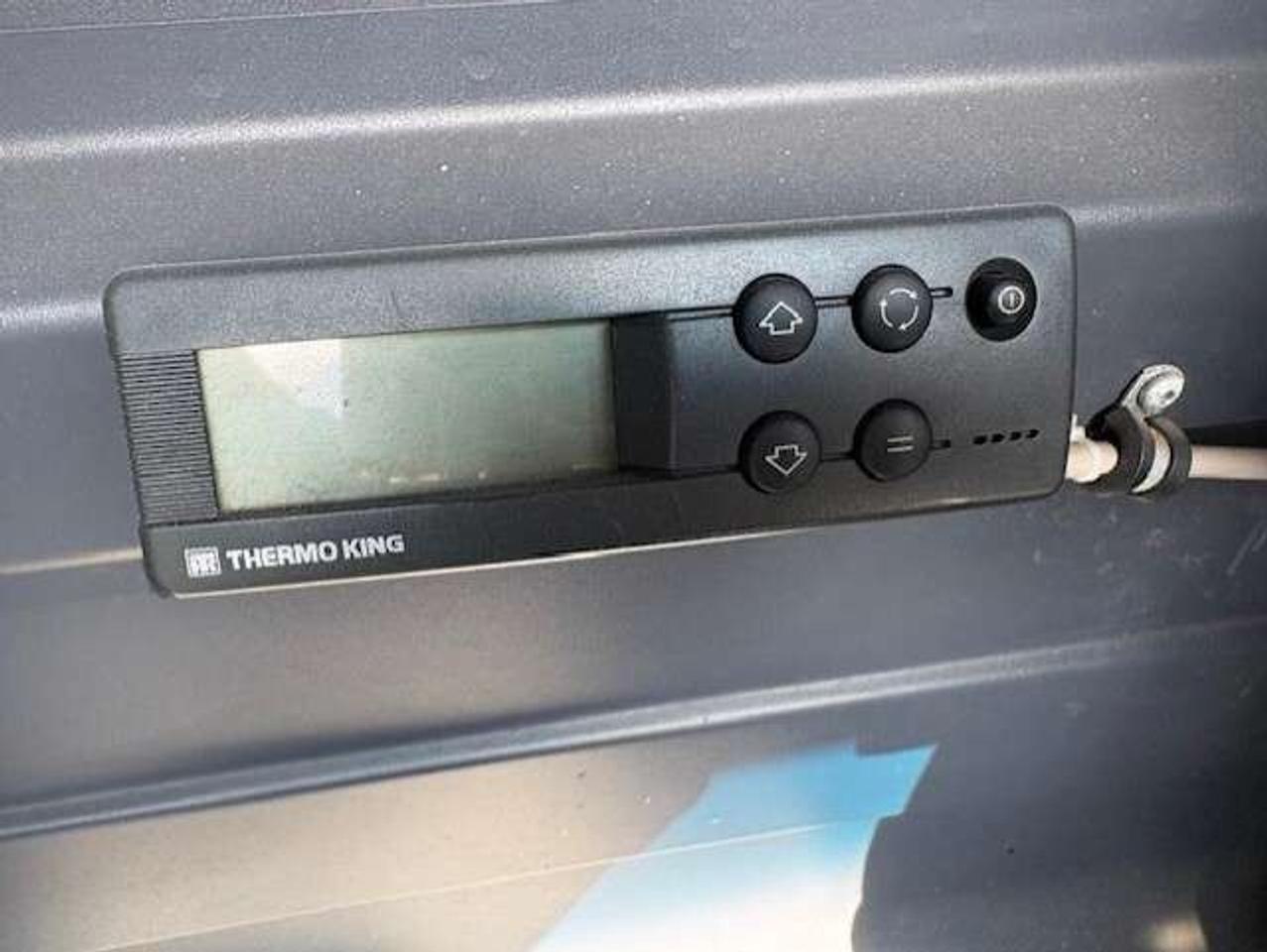 2012 Mercedes-Benz Sprinter DUALLY-HIGH ROOF-THERMO KING REEFER-REFRIDGERATION Photo