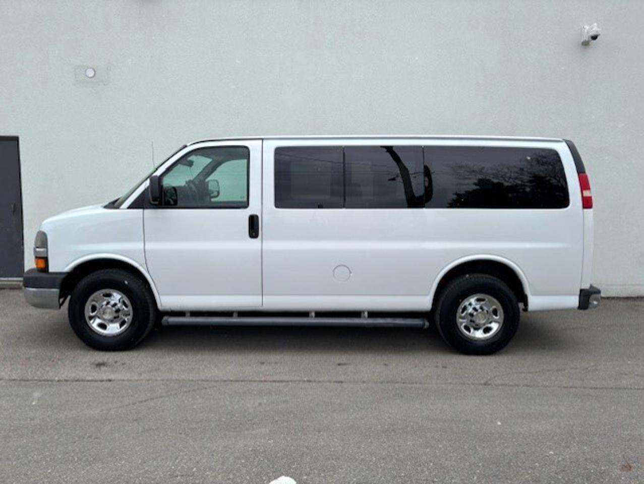 2011 Chevrolet Express Passenger LT 3500 **12 PASSENGER-SLIDING DOOR-TOW PACKAGE-** Photo