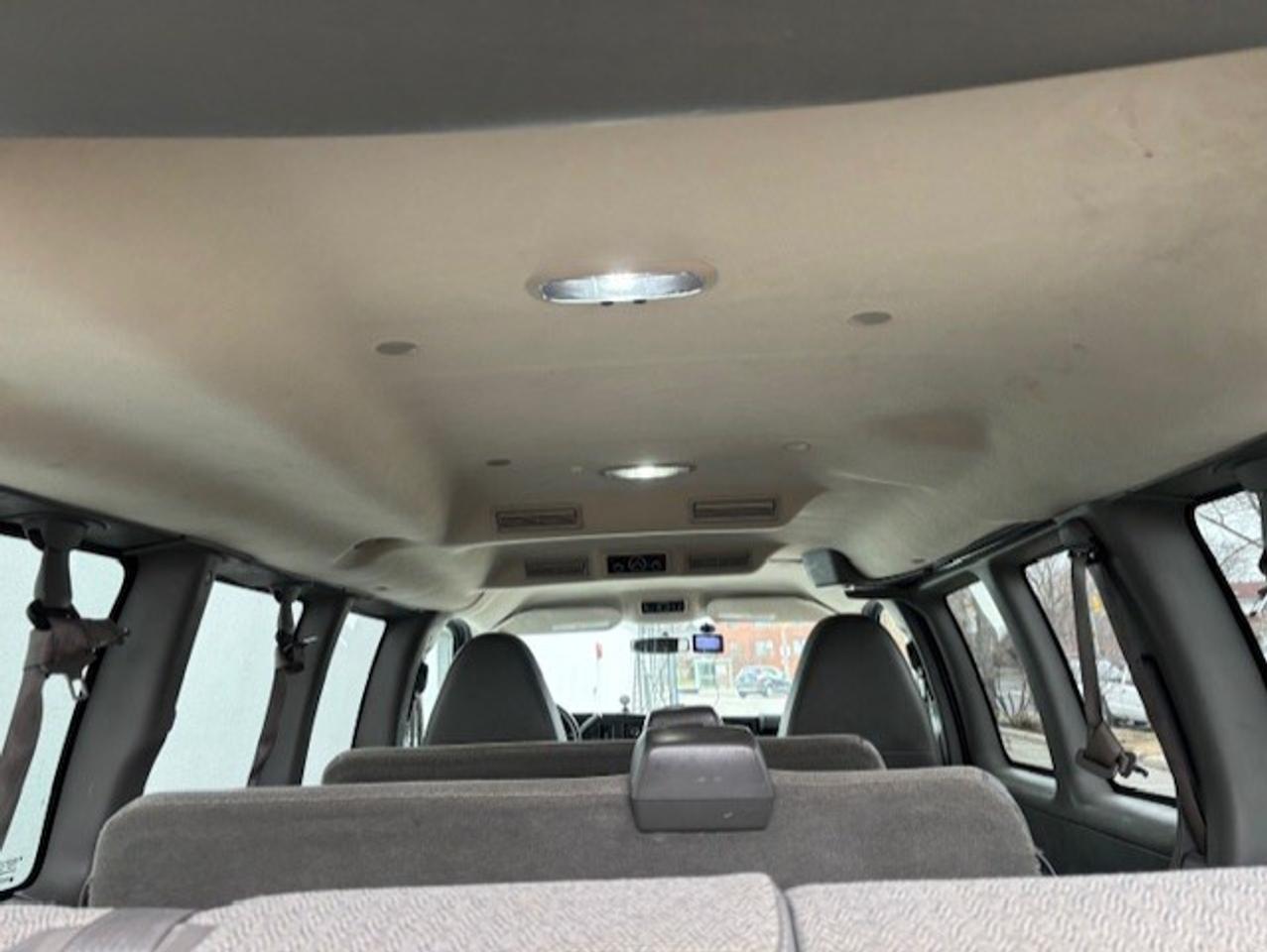 2011 Chevrolet Express Passenger LT 3500 **12 PASSENGER-SLIDING DOOR-TOW PACKAGE-** Photo