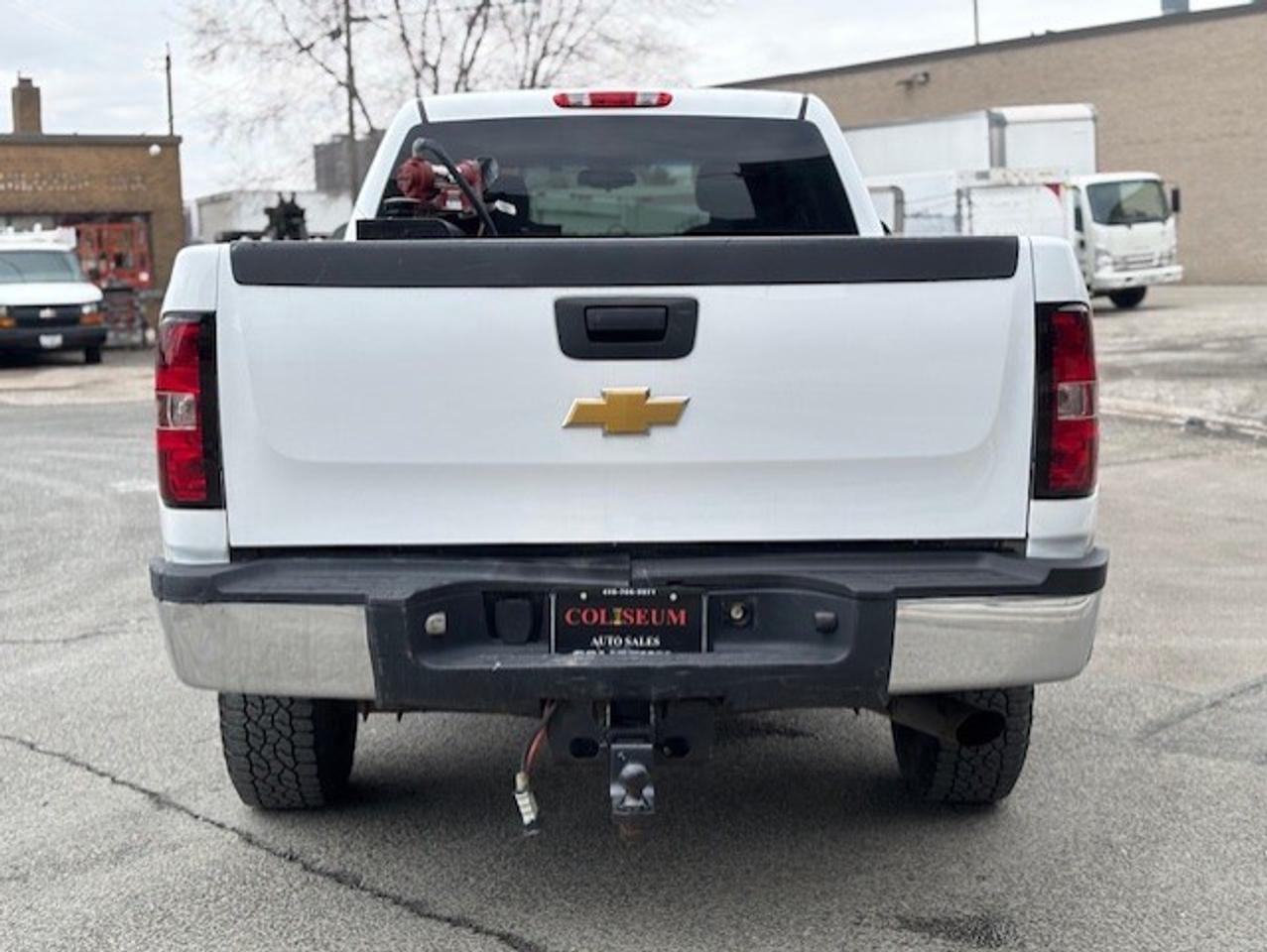 2014 Chevrolet SILVERADO 2500HD 4WD **CREW CAB LONG BOXXX-FUEL TANKER-CERTIFIED** Photo4