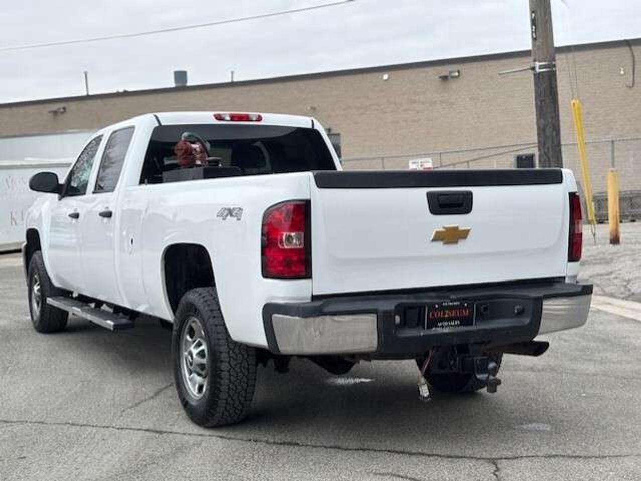 2014 Chevrolet Silverado 2500 4WD **CREW CAB LONG BOXXX-FUEL TANKER-CERTIFIED** Photo