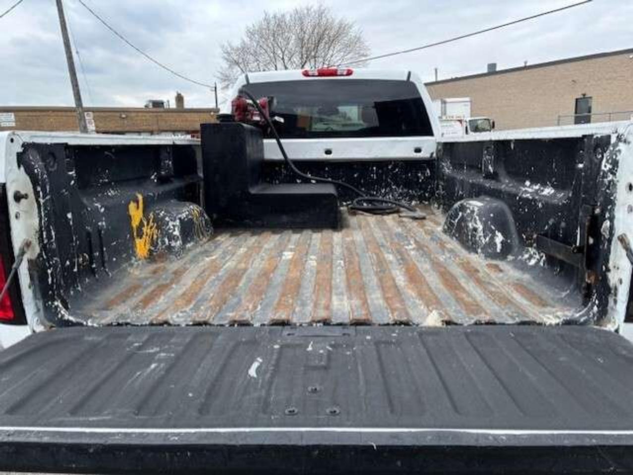 2014 Chevrolet Silverado 2500 4WD **CREW CAB LONG BOXXX-FUEL TANKER-CERTIFIED** Photo
