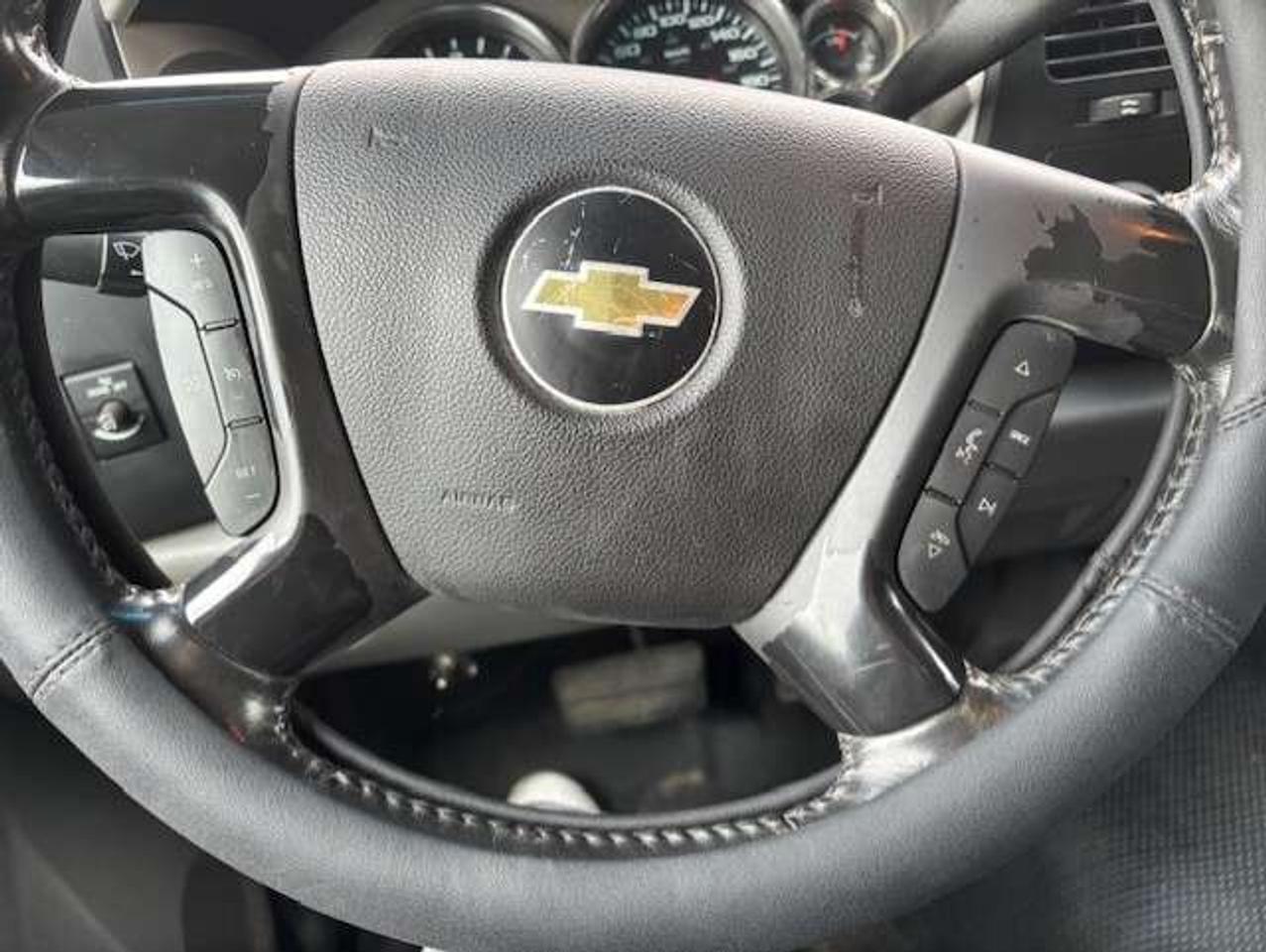 2014 Chevrolet Silverado 2500 4WD **CREW CAB LONG BOXXX-FUEL TANKER-CERTIFIED** Photo