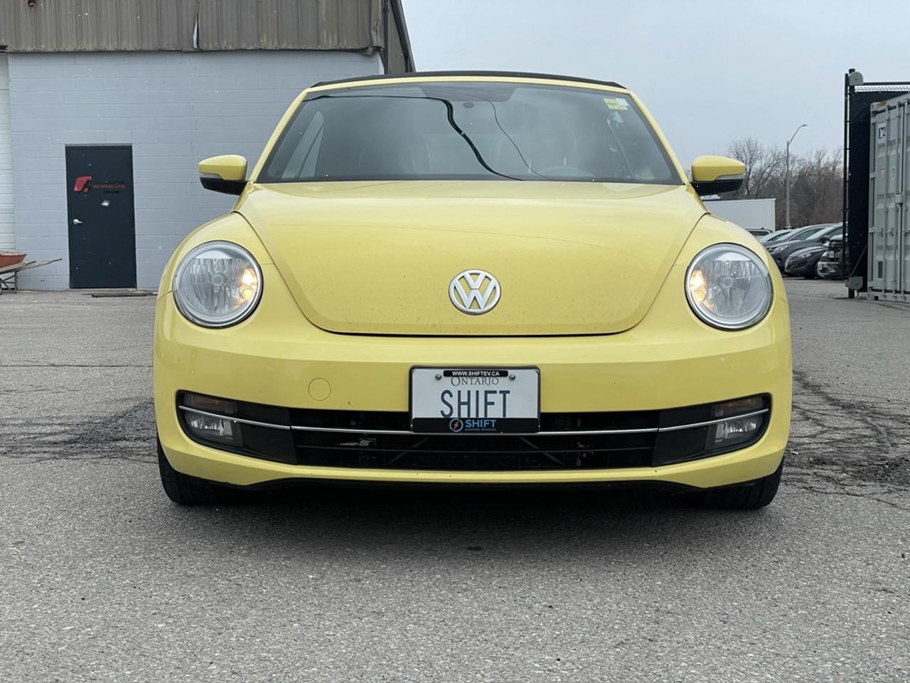 2013 Volkswagen Beetle Convertible Convertible Highline   Just in Time for Summer! Photo