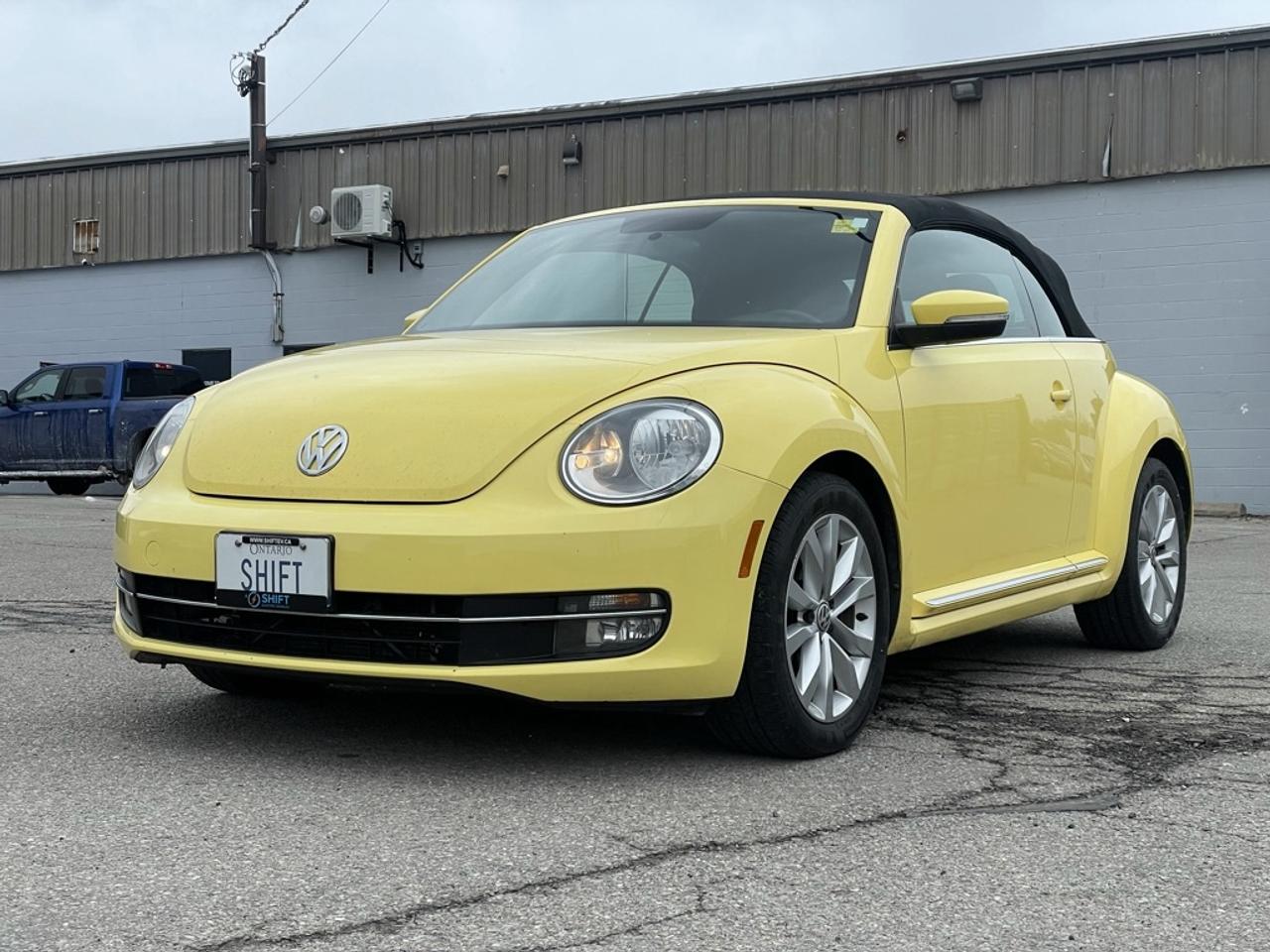 2013 Volkswagen Beetle Convertible Convertible Highline   Just in Time for Summer! Photo