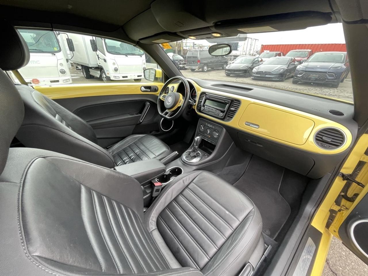 2013 Volkswagen Beetle Convertible Convertible Highline   Just in Time for Summer! Photo