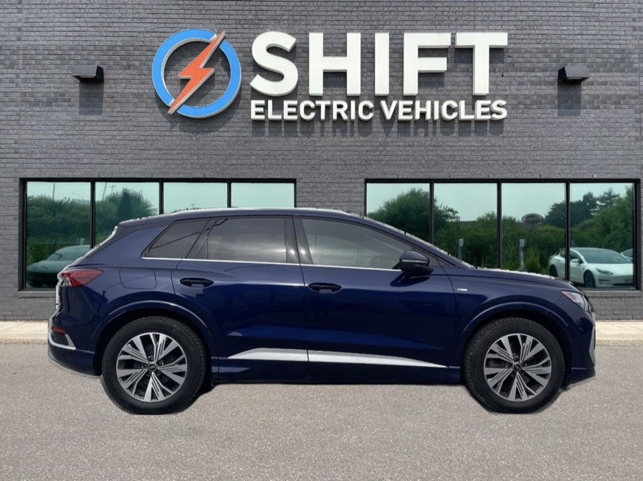 2024 Audi Q4 e-tron 55 quattro   Fully Loaded! Clean! Photo