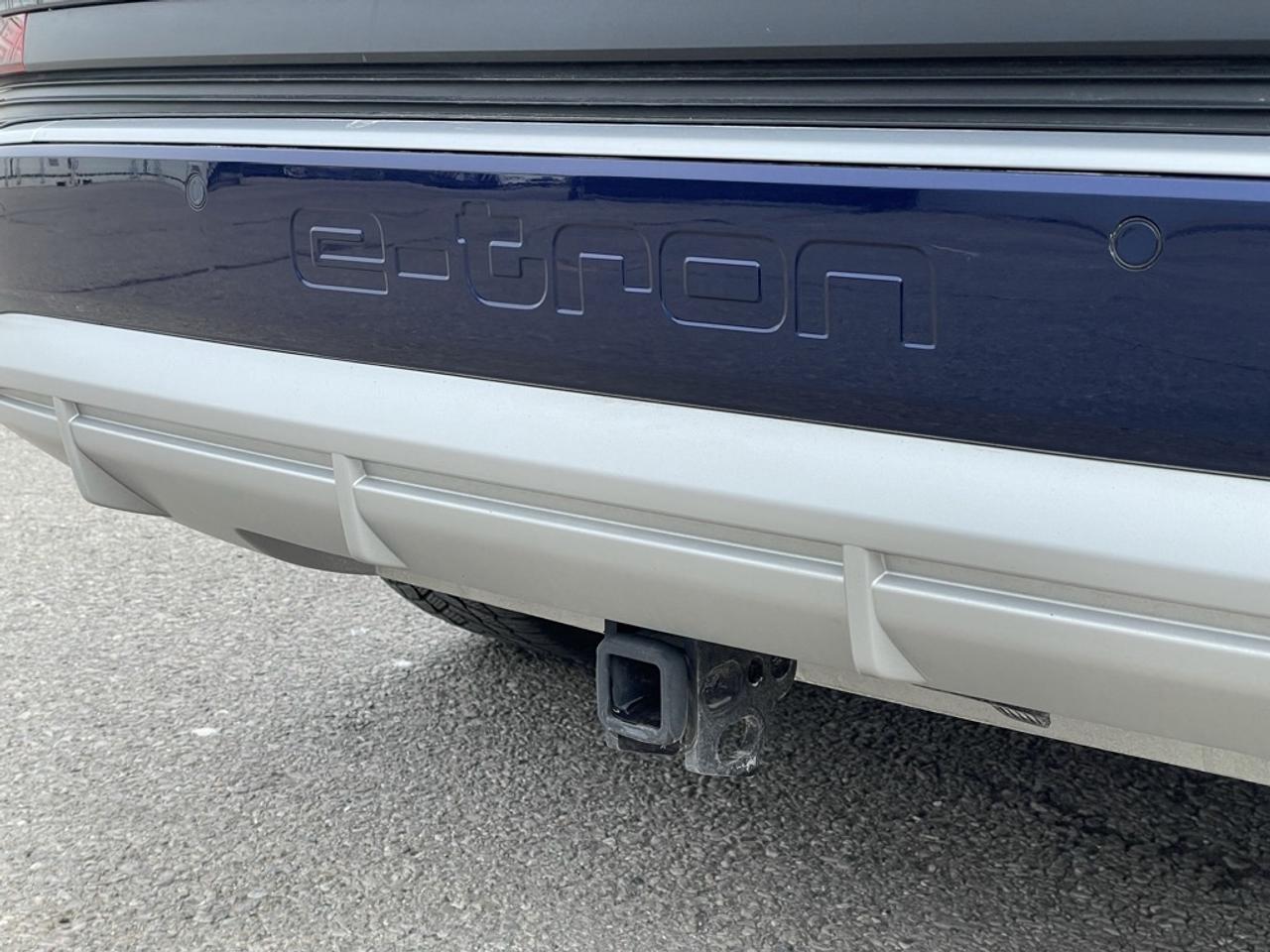 2024 Audi Q4 e-tron 55 quattro   Fully Loaded! Clean! Photo