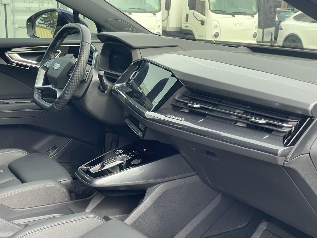 2024 Audi Q4 e-tron 55 quattro   Fully Loaded! Clean! Photo