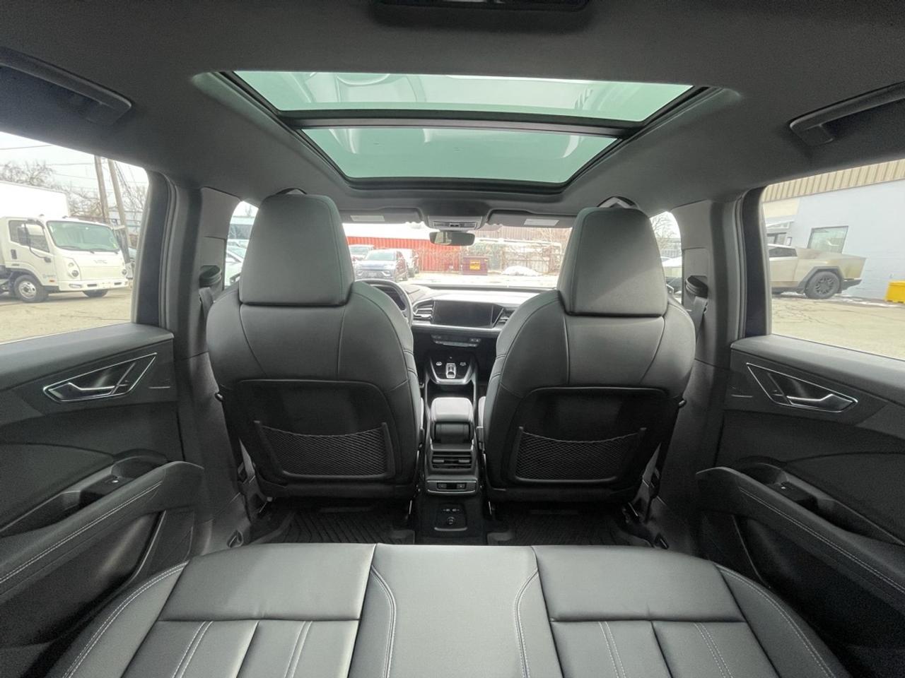 2024 Audi Q4 e-tron 55 quattro   Fully Loaded! Clean! Photo