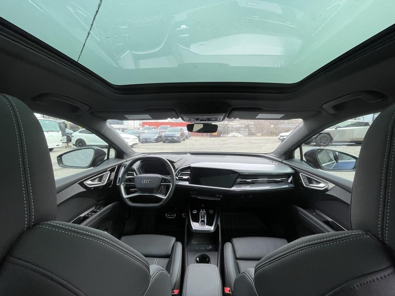 2024 Audi Q4 e-tron 55 quattro   Fully Loaded! Clean! Photo