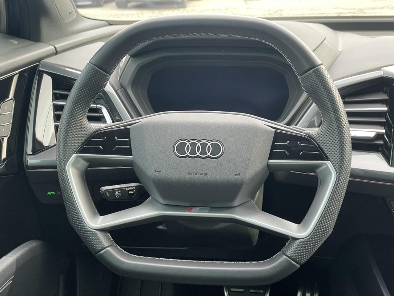 2024 Audi Q4 e-tron 55 quattro   Fully Loaded! Clean! Photo