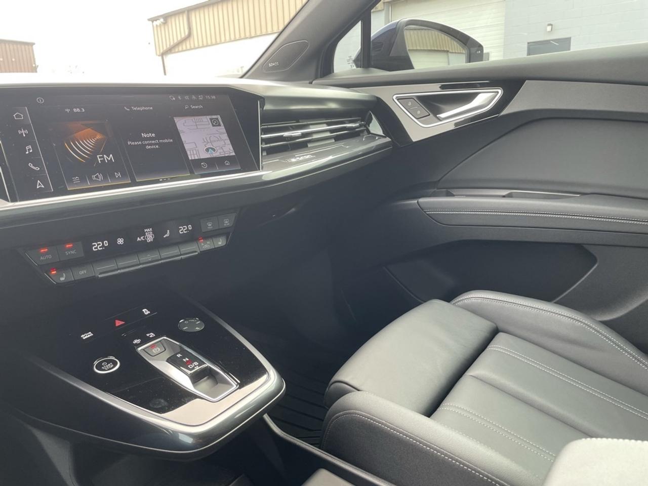 2024 Audi Q4 e-tron 55 quattro   Fully Loaded! Clean! Photo