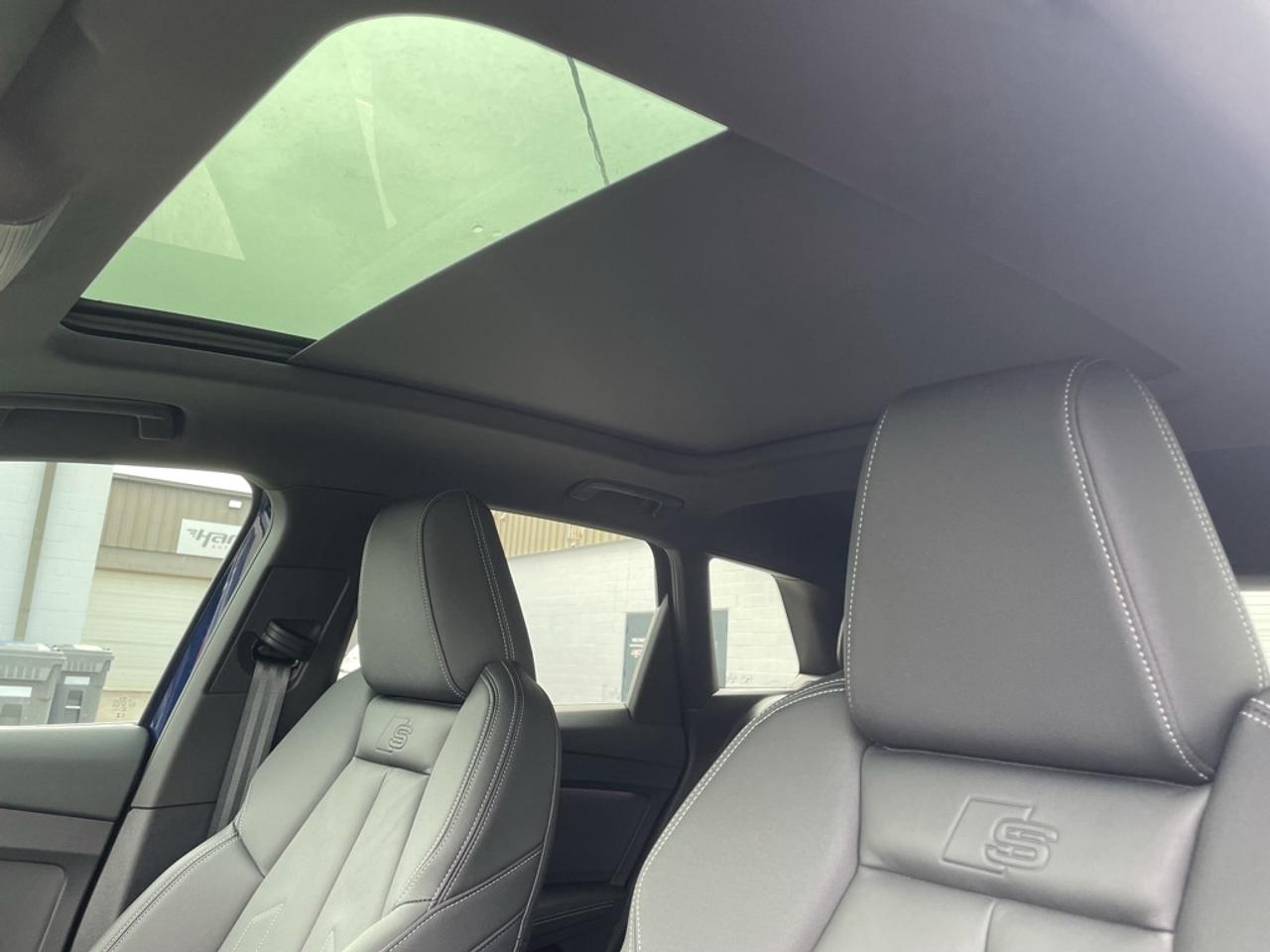 2024 Audi Q4 e-tron 55 quattro   Fully Loaded! Clean! Photo