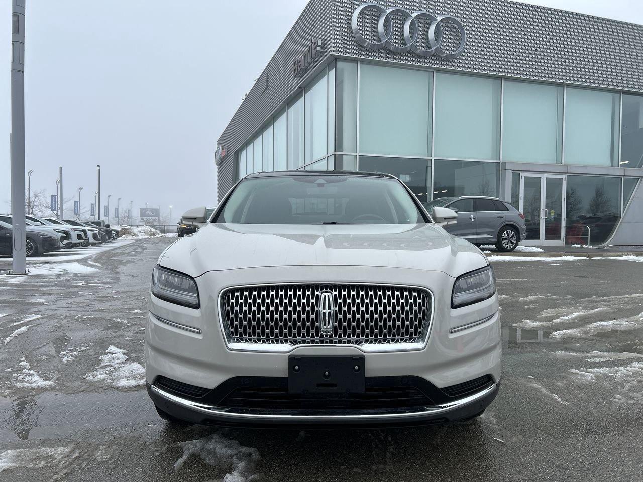 2022 Lincoln Nautilus Reserve   Accident-Free Photo3