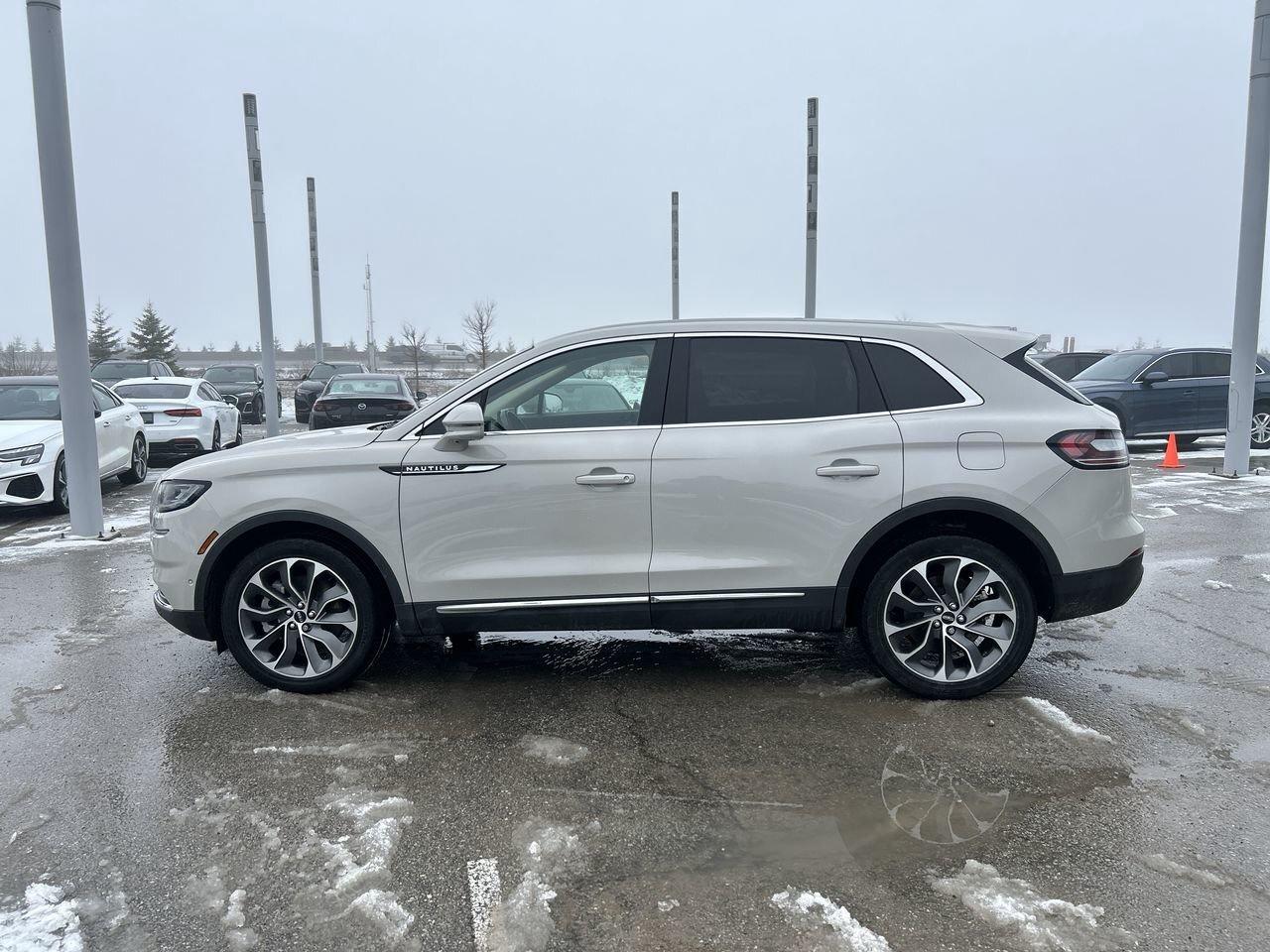 2022 Lincoln Nautilus Reserve   Accident-Free Photo