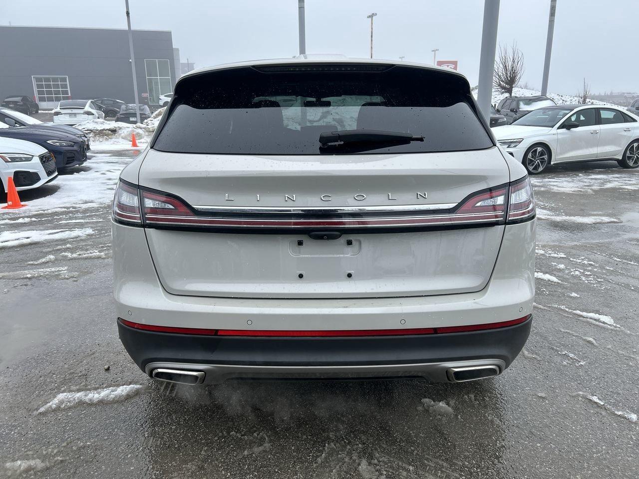 2022 Lincoln Nautilus Reserve   Accident-Free Photo