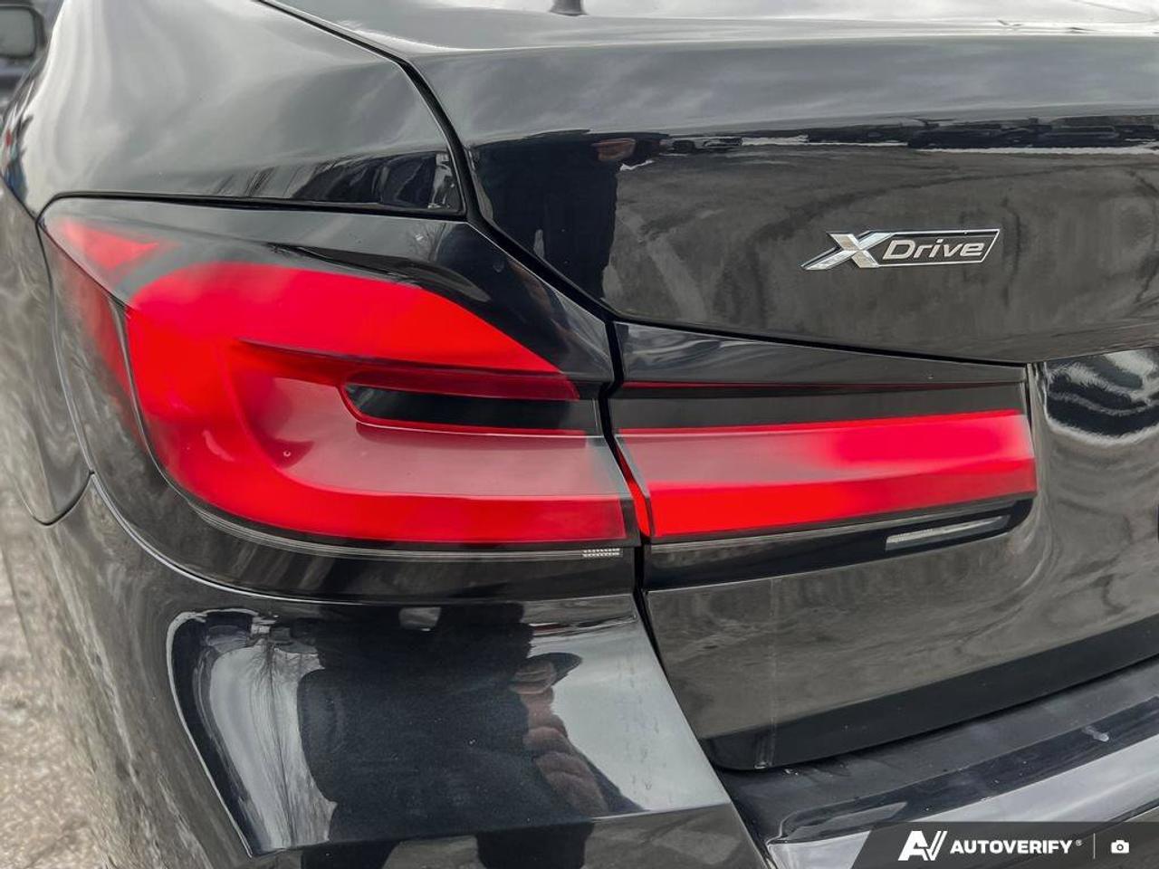 2021 BMW 5 Series 540i xDrive   HTD SEATS   SUNROOF   NAV Photo