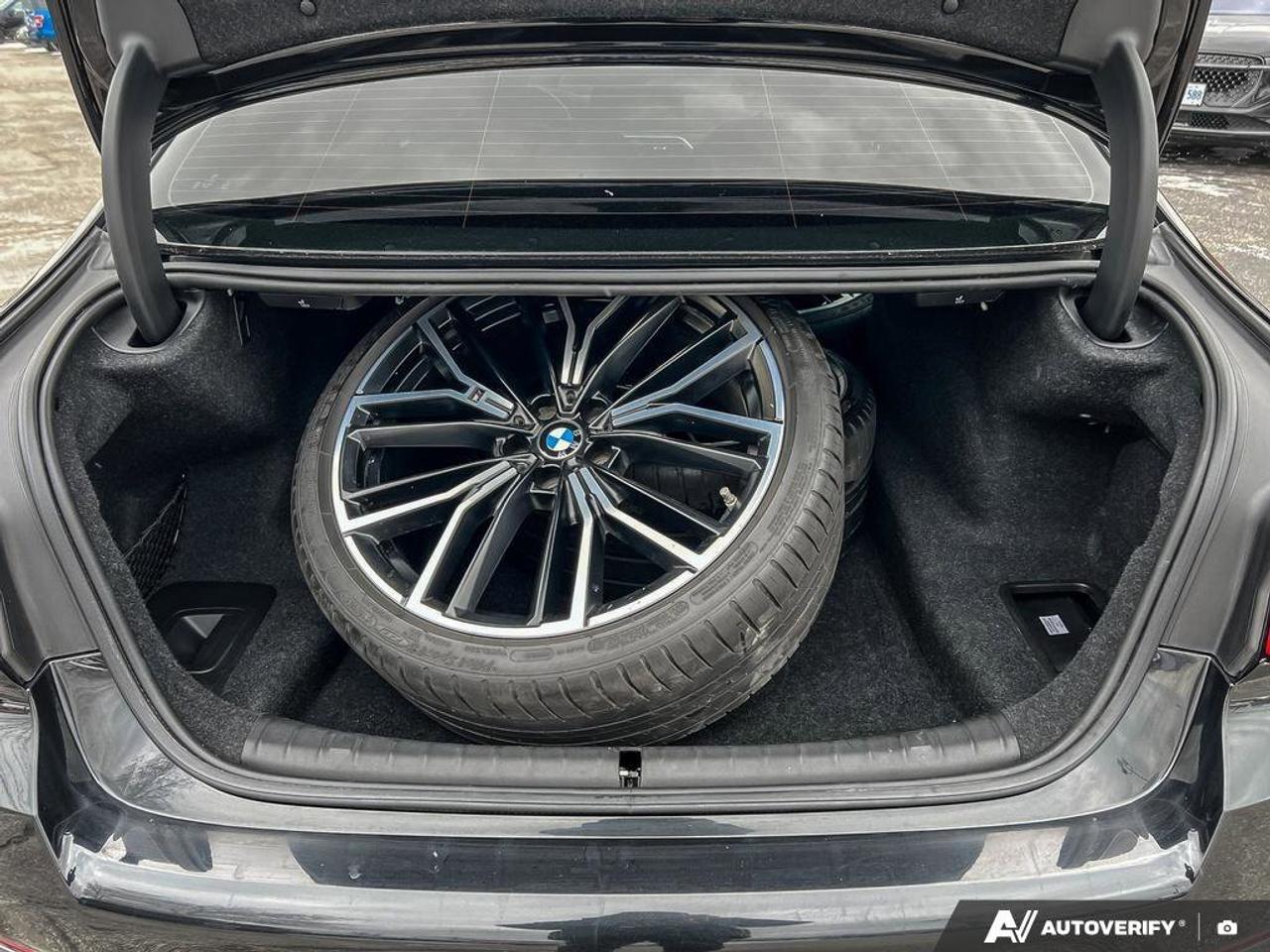 2021 BMW 5 Series 540i xDrive   HTD SEATS   SUNROOF   NAV Photo