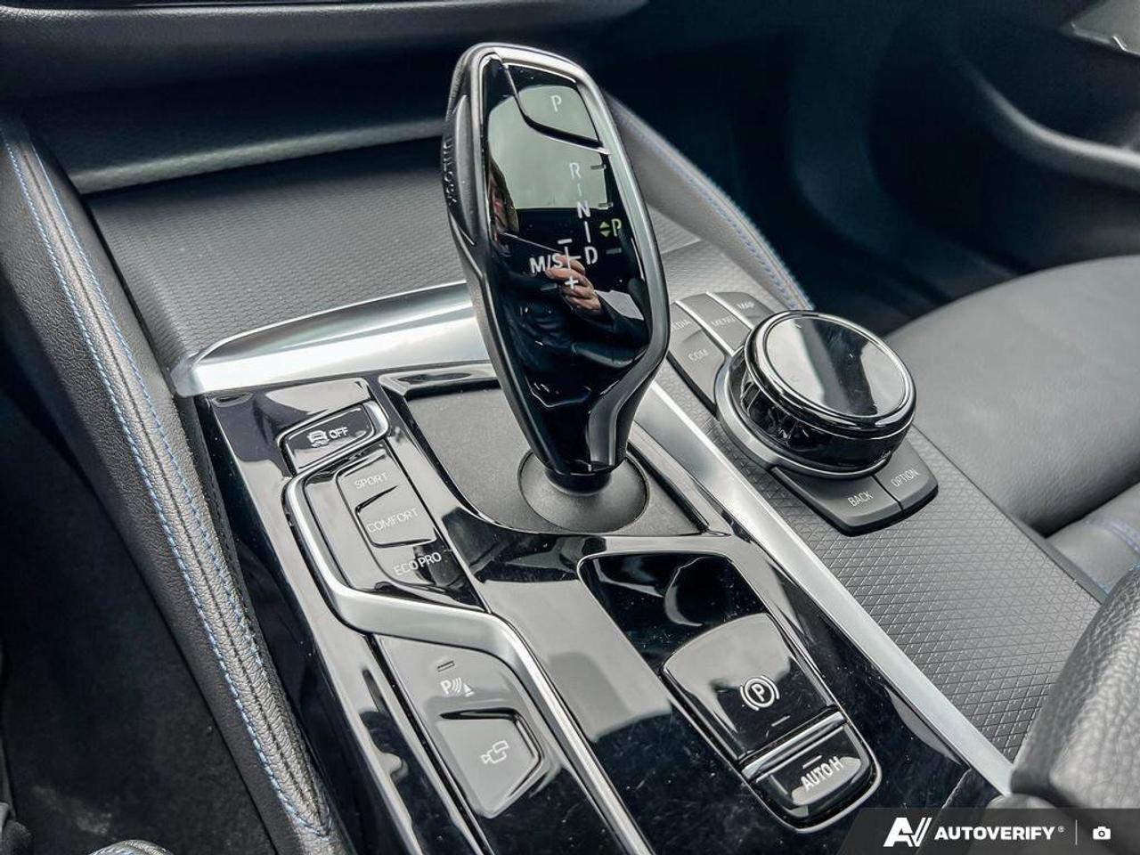 2021 BMW 5 Series 540i xDrive   HTD SEATS   SUNROOF   NAV Photo