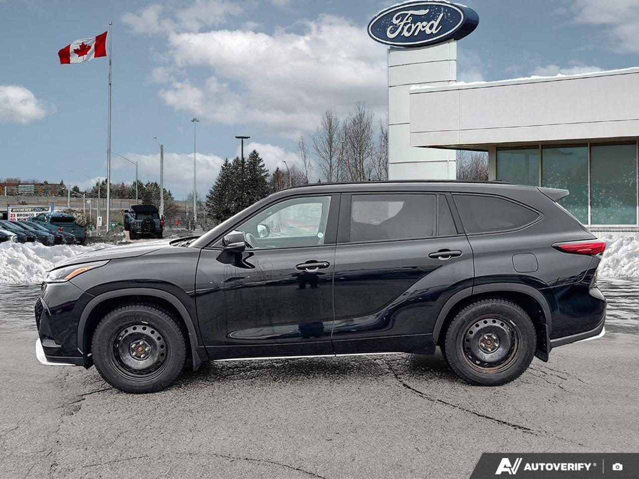 2022 Toyota Highlander XSE Photo