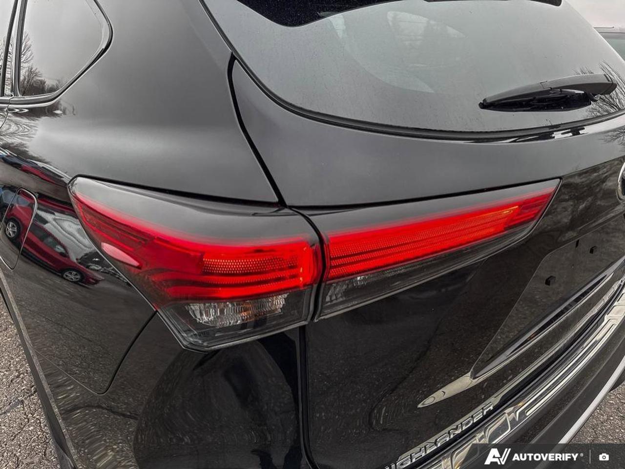 2022 Toyota Highlander XSE Photo