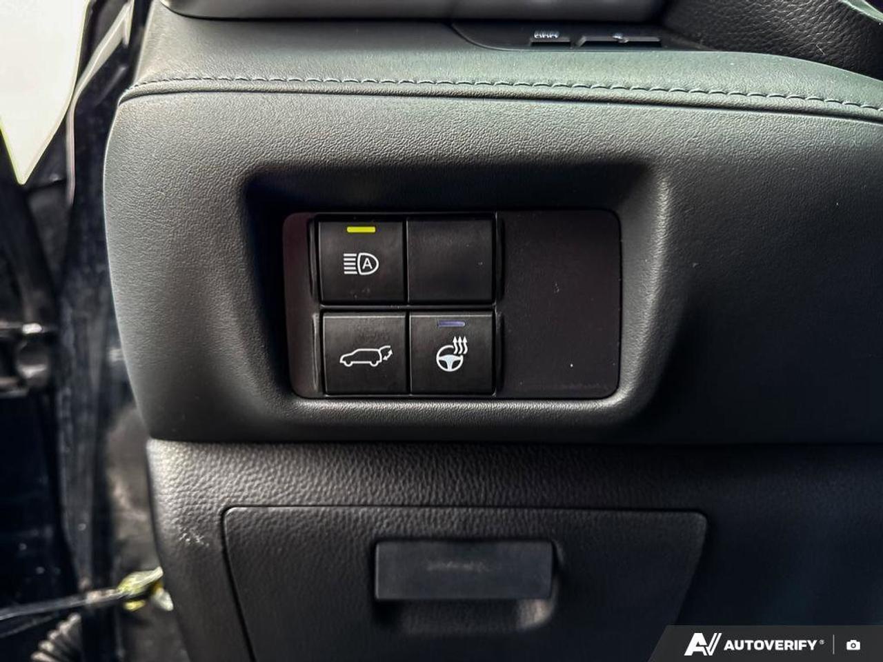 2022 Toyota Highlander XSE Photo