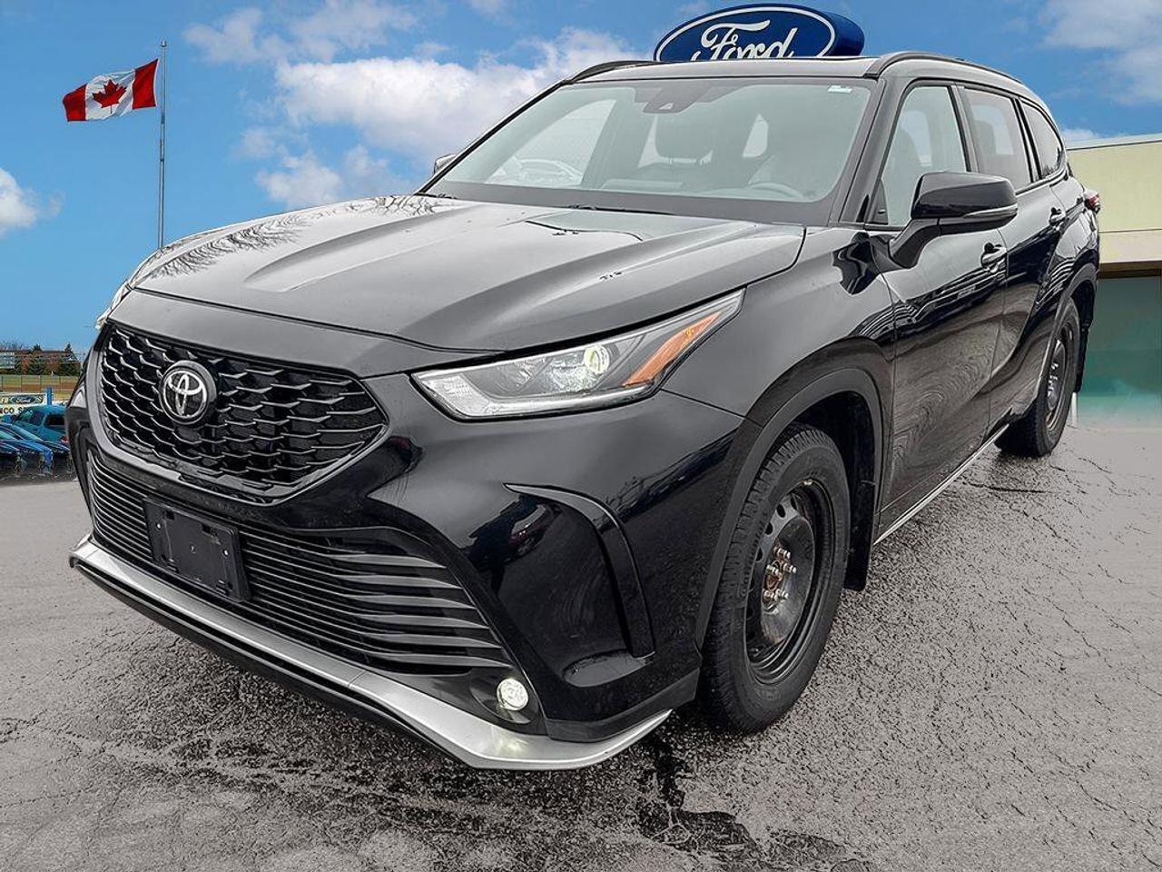2022 Toyota Highlander XSE   SUNROOF   LEATHER   NAV Photo