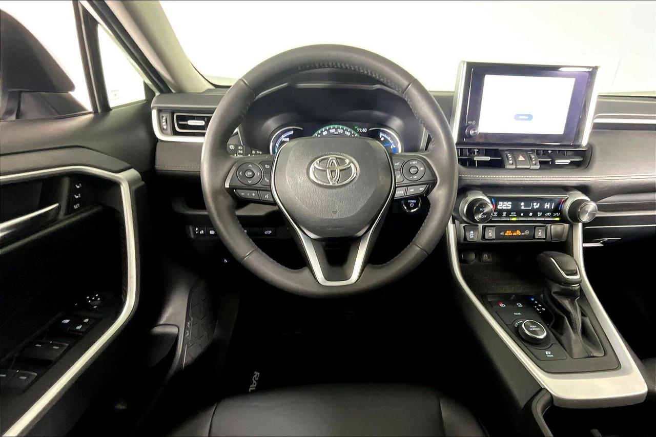 2023 Toyota RAV4 Hybrid XLE AWD Photo