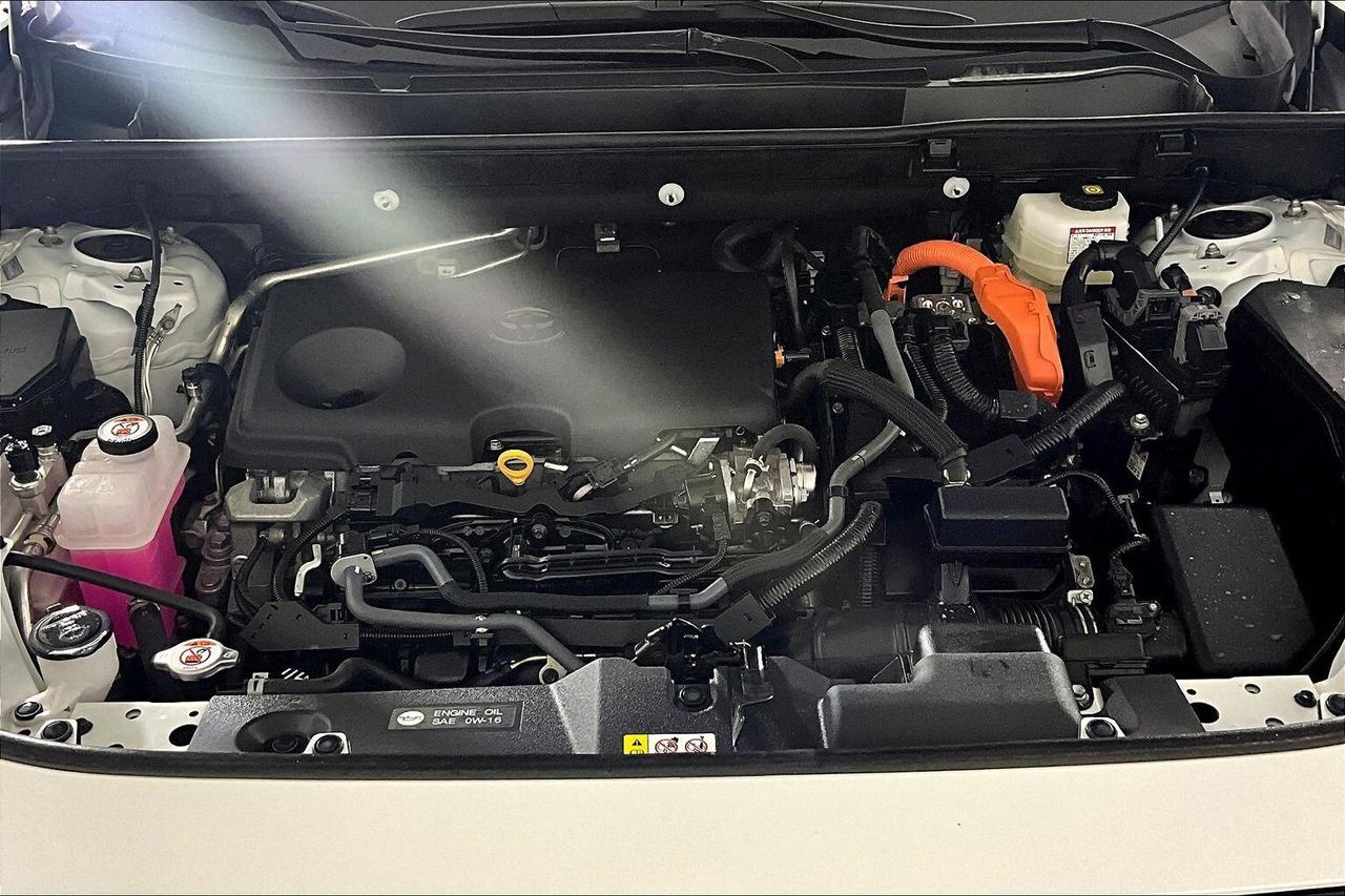 2023 Toyota RAV4 Hybrid XLE AWD Photo