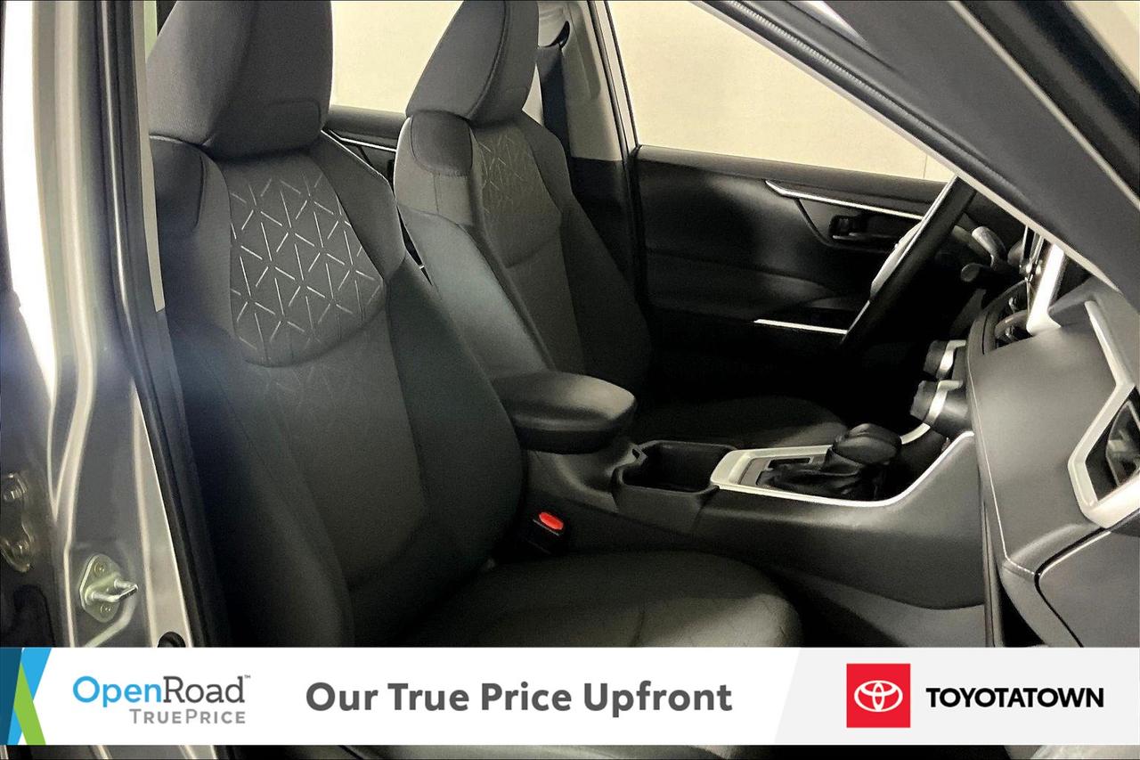 2023 Toyota RAV4 LE! CERTIFIED PRE OWNED! ACCIDENT FREE! ELIGIBLE F Photo