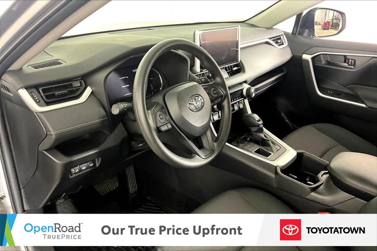 2023 Toyota RAV4 LE! CERTIFIED PRE OWNED! ACCIDENT FREE! ELIGIBLE F Photo