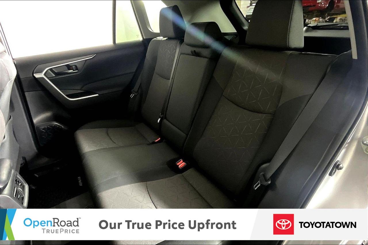 2023 Toyota RAV4 LE! CERTIFIED PRE OWNED! ACCIDENT FREE! ELIGIBLE F Photo