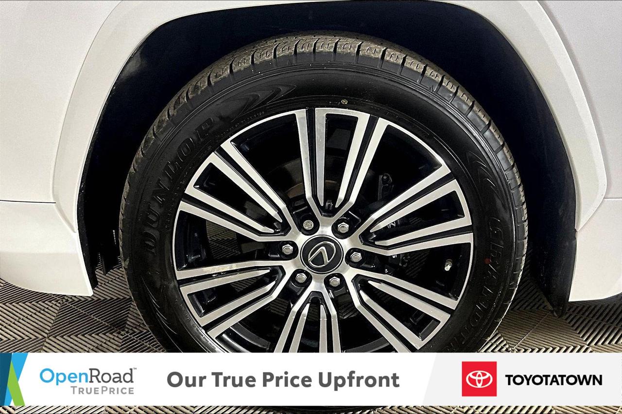 2023 Lexus LX 600 LUXURY PACKAGE! ACCIDENT FREE! ELIGIBLE FOR OPEN R Photo