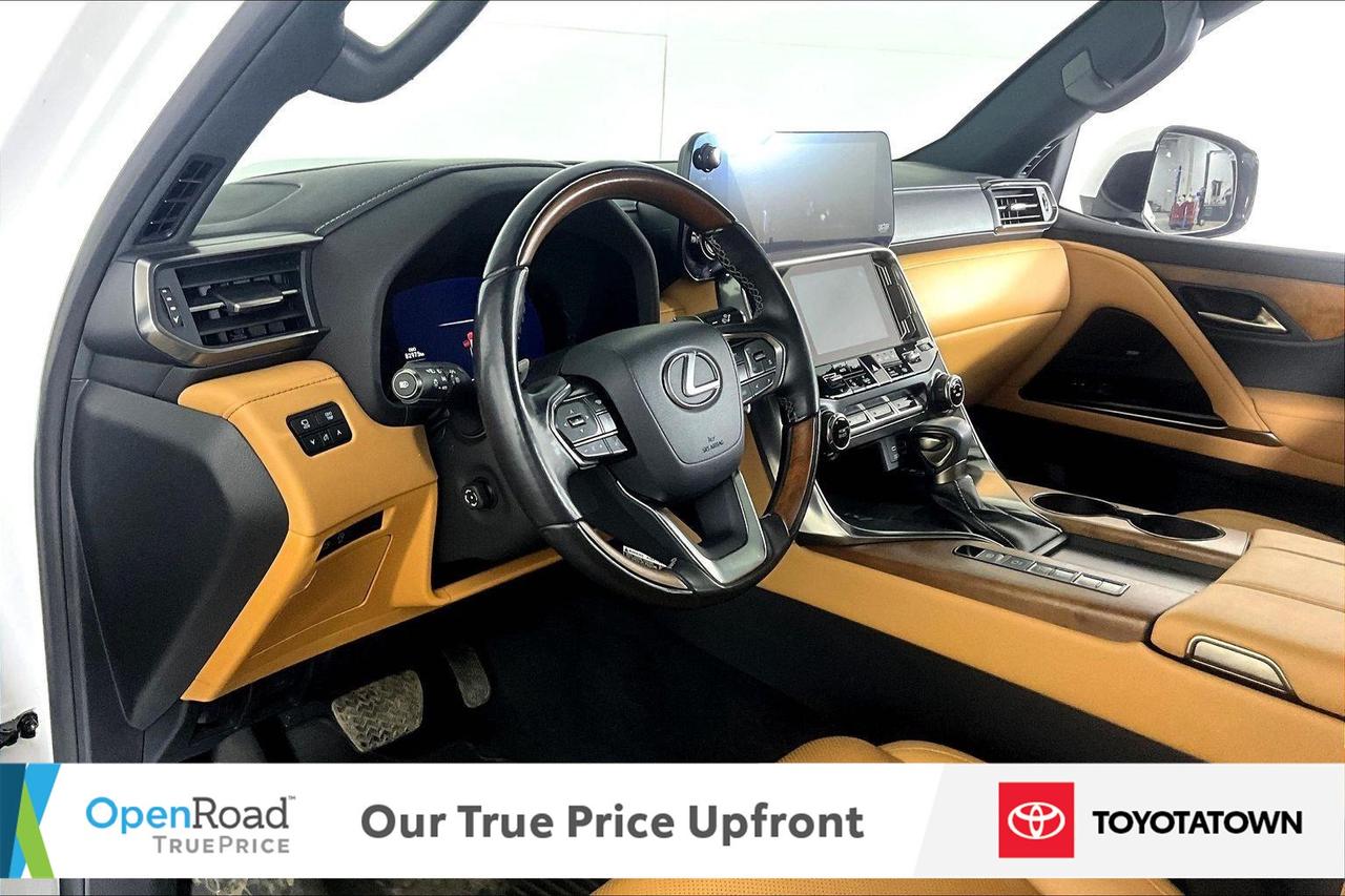 2023 Lexus LX 600 LUXURY PACKAGE! ACCIDENT FREE! ELIGIBLE FOR OPEN R Photo