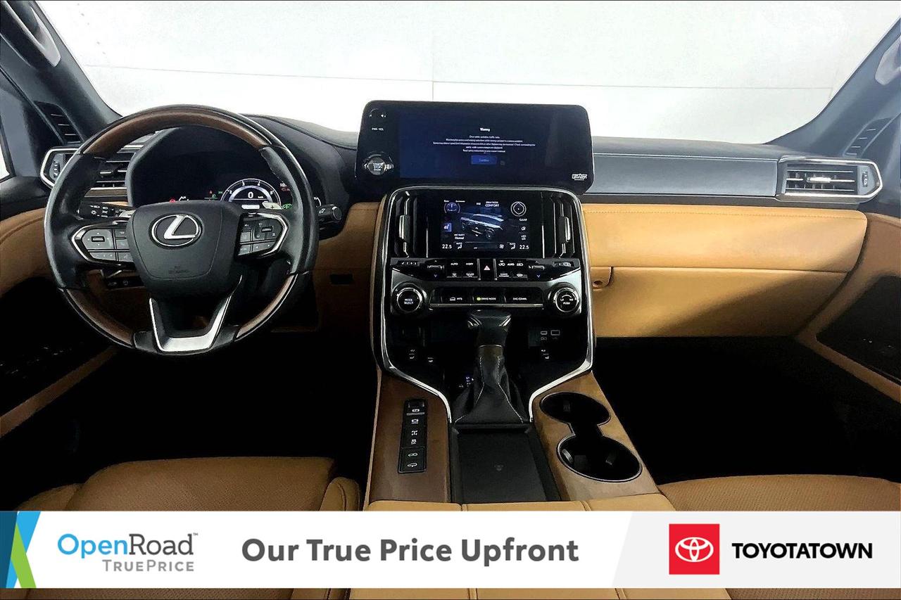 2023 Lexus LX 600 LUXURY PACKAGE! ACCIDENT FREE! ELIGIBLE FOR OPEN R Photo