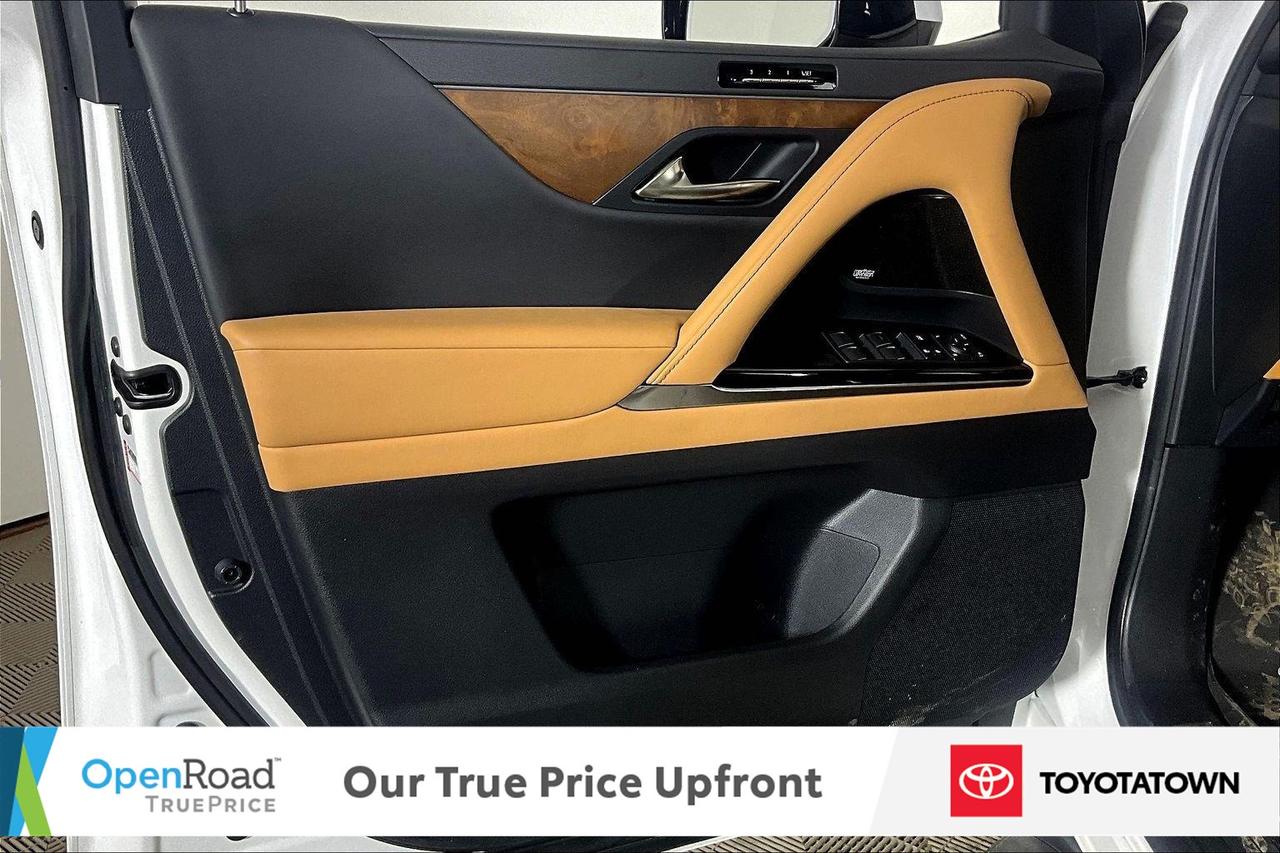 2023 Lexus LX 600 LUXURY PACKAGE! ACCIDENT FREE! ELIGIBLE FOR OPEN R Photo