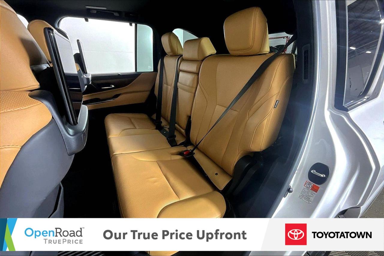 2023 Lexus LX 600 LUXURY PACKAGE! ACCIDENT FREE! ELIGIBLE FOR OPEN R Photo