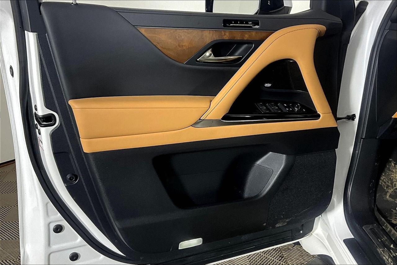 2023 Lexus LX LX 600 Auto Photo