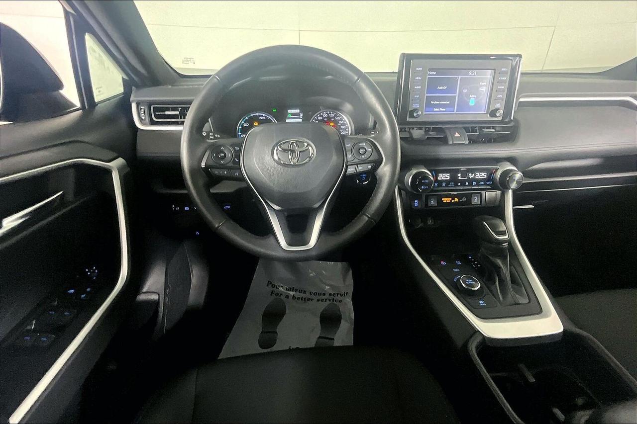 2022 Toyota RAV4 Hybrid SE AWD Photo