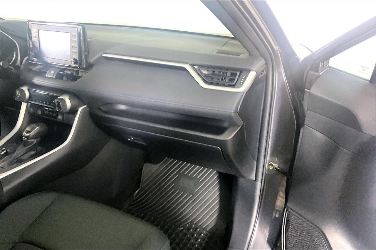 2022 Toyota RAV4 Hybrid SE AWD Photo