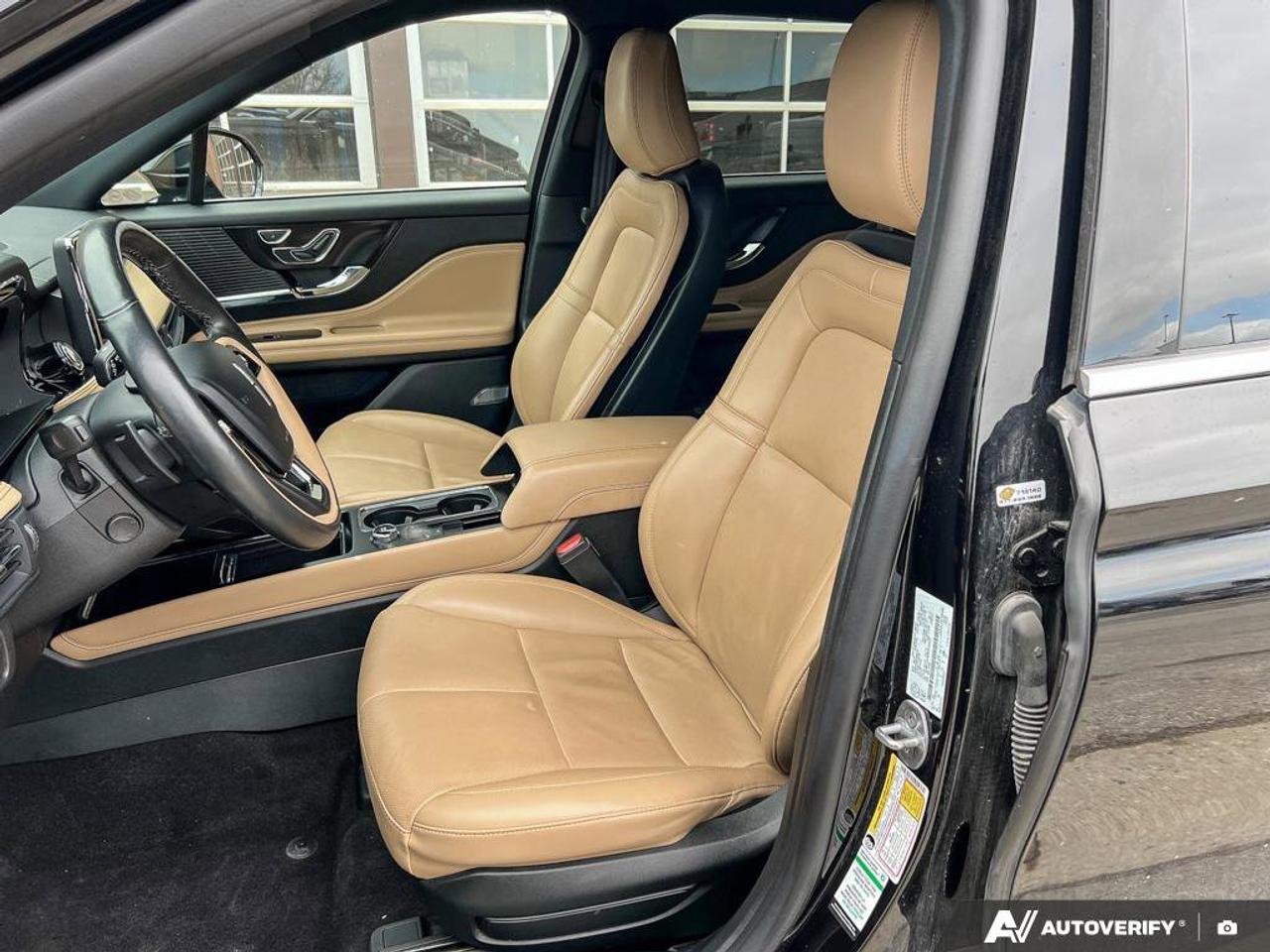 2022 Lincoln Corsair Reserve   HTD STEER WHEEL   LTHR   ONE OWNER Photo