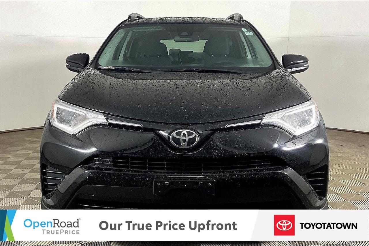 2018 Toyota RAV4 LE! LOADED! LOW MILEAGE! Photo